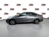 Used 2017 Toyota Camry SE image 3
