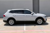 Used 2018 Volkswagen Tiguan SE w/ Front Fog Lights Package image 2