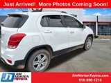 Used 2020 Chevrolet Trax LT w/ LT Convenience Package image 2