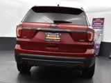 Used 2017 Ford Explorer XLT w/ Equipment Group 202A image 6