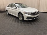 Used 2024 Volkswagen Jetta SE image 3