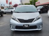 Used 2017 Toyota Sienna SE w/ SE Preferred Package image 2