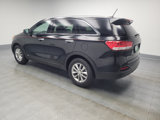 Used 2017 Kia Sorento LX image 3