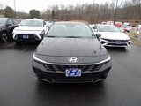 New 2025 Hyundai Elantra Sport image 2