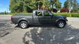 Used 2010 Nissan Frontier SE image 6
