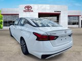 Used 2023 Nissan Altima 2.5 SV image 3