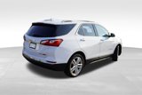 Used 2018 Chevrolet Equinox Premier image 4