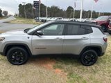 Used 2023 Jeep Compass Trailhawk image 2