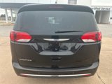 Used 2019 Chrysler Pacifica Touring-L image 5