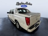 Used 2005 Cadillac Escalade EXT image 5