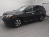 Used 2020 Nissan Pathfinder SV image 2