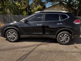 Used 2016 Nissan Rogue SL w/ SL Premium Package image 2