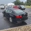 Used 2024 Nissan Altima 2.0 SR image 4