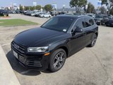 Used 2020 Audi Q5 e Premium w/ Convenience Package image 3