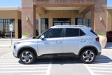 Used 2024 Hyundai Venue SEL image 4