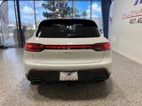 Used 2024 Porsche Macan image 4