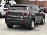 Used 2022 Jeep Compass Latitude image 4