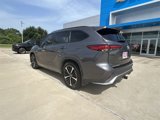 Used 2021 Toyota Highlander XSE image 3