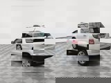 Used 2017 GMC Acadia Limited SLT image 2