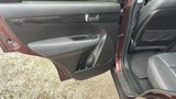 Used 2013 Kia Sorento EX w/ EX V6 Premium Pkg image 6