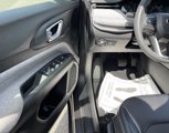Used 2022 Jeep Compass Latitude image 2