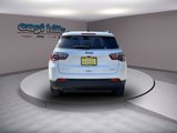 Certified 2024 Jeep Compass Latitude image 4