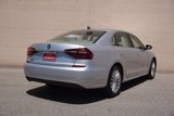 Used 2017 Volkswagen Passat 1.8T SE image 4