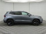 New 2025 Volkswagen Taos SE image 5