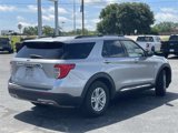 Used 2022 Ford Explorer XLT w/ Equipment Group 202A image 3