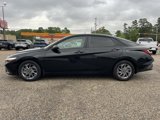Used 2024 Hyundai Elantra SEL image 4