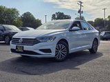 Used 2021 Volkswagen Jetta SE image 3