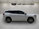 Used 2022 GMC Terrain Denali w/ Denali Premium Package image 2