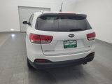 Used 2017 Kia Sorento LX image 6