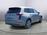 Used 2023 Cadillac XT6 Premium Luxury image 3