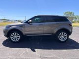 Used 2017 Land Rover Range Rover Evoque SE image 2