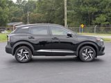 New 2025 Nissan Kicks SV image 2