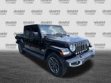 Used 2021 Jeep Gladiator Overland image 2