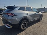 Used 2023 Kia Sportage LX image 3