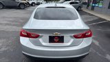 Used 2018 Chevrolet Malibu LT image 2