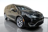 Used 2017 Chrysler Pacifica Limited image 6