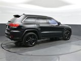 Used 2014 Jeep Grand Cherokee Altitude image 3