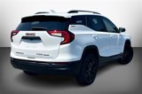 Used 2022 GMC Terrain SLE w/ Driver Convenience Package image 2