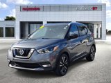 Certified 2018 Nissan Kicks SR image 3