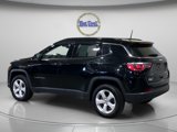 Used 2018 Jeep Compass Latitude image 4