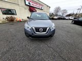 Used 2020 Nissan Kicks S image 2