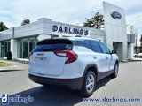 Used 2024 GMC Terrain SLE w/ Driver Convenience Package image 5