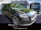 Used 2022 Lincoln Nautilus Reserve w/ Luxury Package image 5