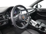 Certified 2022 Porsche Macan image 4