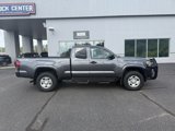 Used 2019 Toyota Tacoma 4x4 Access Cab image 2