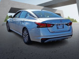 Used 2024 Nissan Altima 2.5 SV image 4